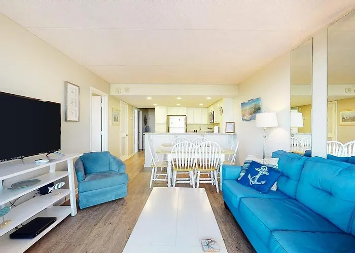 Convenient Near The With Balcony Pools Gym & Sauna *
