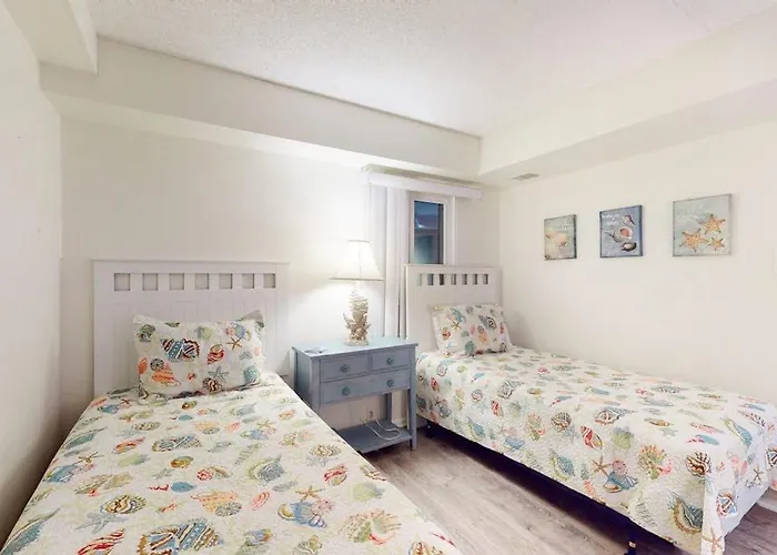 Convenient Near The With Balcony Pools Gym & Sauna * Ocean City