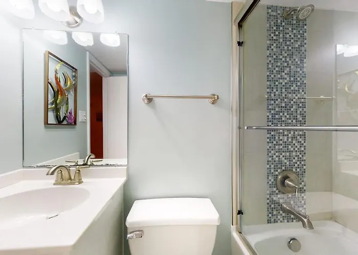 Convenient Near The With Balcony Pools Gym & Sauna Holiday home Ocean City