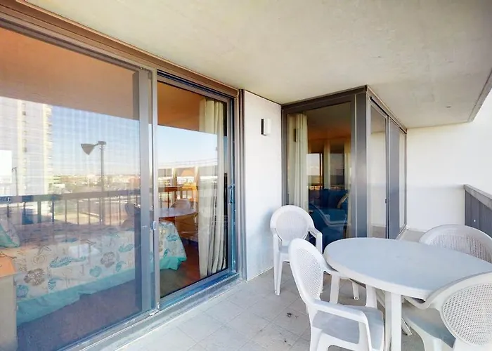 Holiday home Convenient Near The With Balcony Pools Gym & Sauna Ocean City
